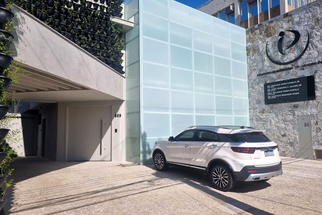 Clique para expandir